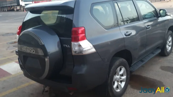 Vente de Voitures à Dakar dès 18000000 FCFA - Véhicule