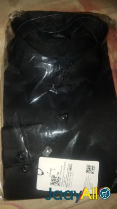 Vente de Vêtements Homme à Dakar dès 10000 FCFA - Mode & beauté