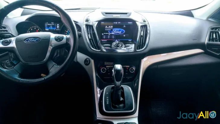 Vente de Voitures à Dakar dès 8500000 FCFA - Véhicule