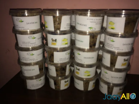 Vente de Parfums & produits cosmétiques à Dakar dès 1000 FCFA - Mode & beauté