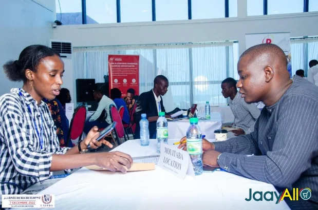 Vente de Services à Dakar dès 100 FCFA - Emploi & service